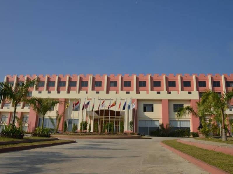 Great Wall Hotel - Nay Pyi Taw Oattara Thiri Exterior photo