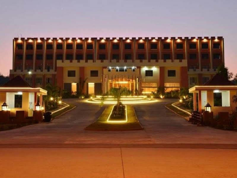 Great Wall Hotel - Nay Pyi Taw Oattara Thiri Exterior photo
